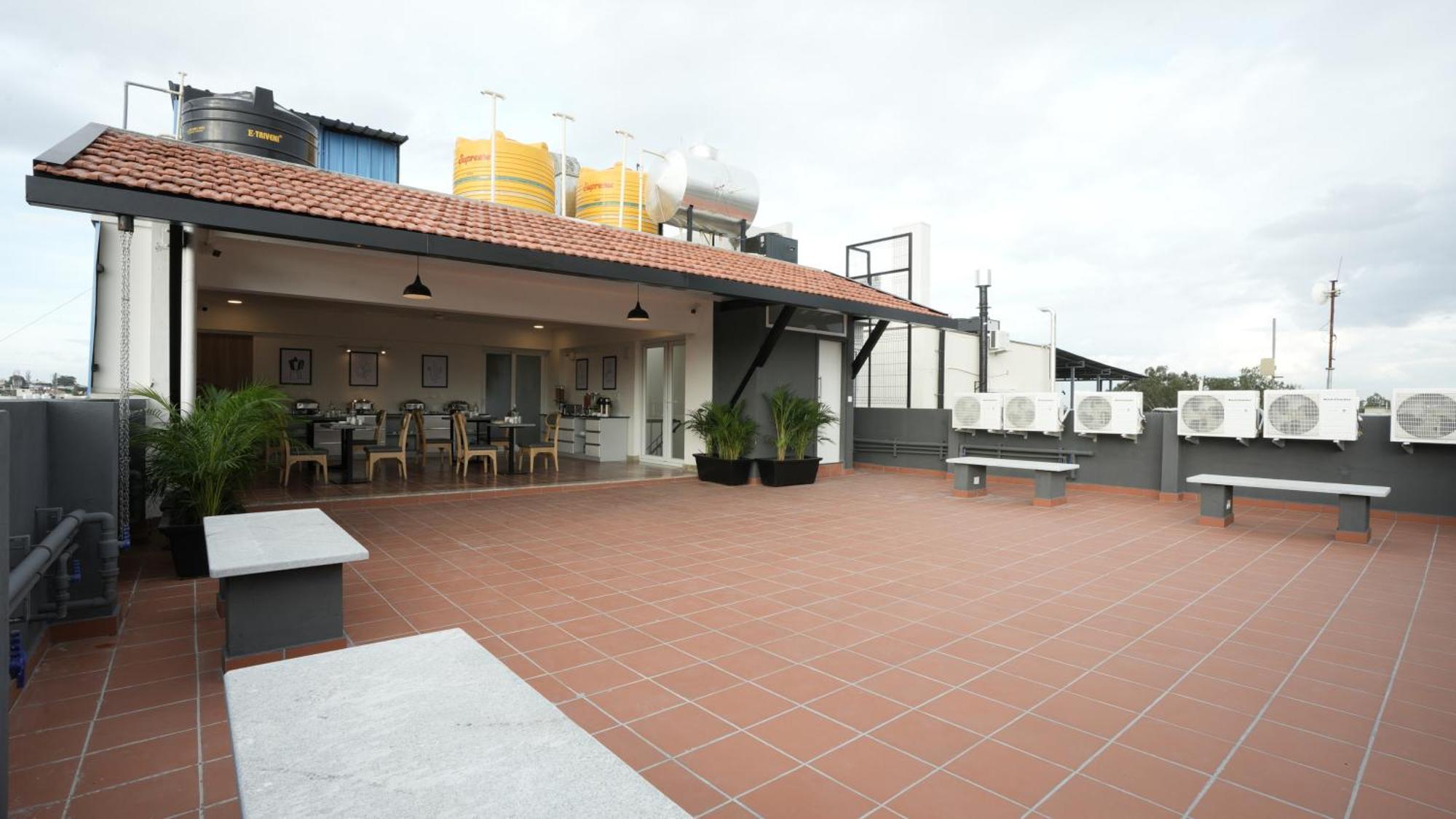 Wandr Hotel- Near Mg Road Bangalore Ngoại thất bức ảnh